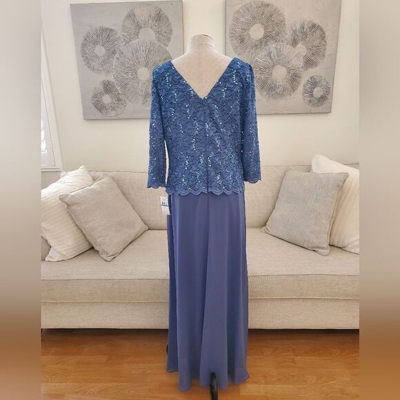 ALEX EVENINGS | 3/4 Sleeve Stretch Lace Bodice - Picture 9 of 14